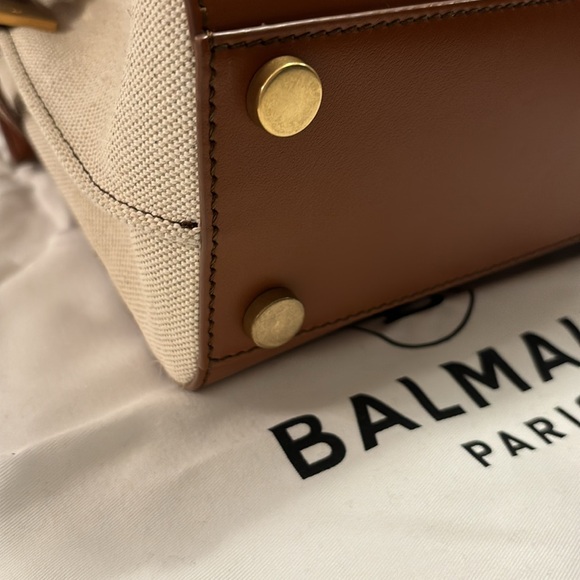 🌷SOLD🌷Balmain Canvas B-Buzz 23 bag with brown leather panels - Picture 4 of 7